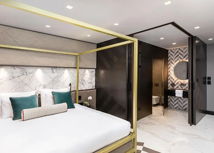 Lure & - Adults Only מלון 4*