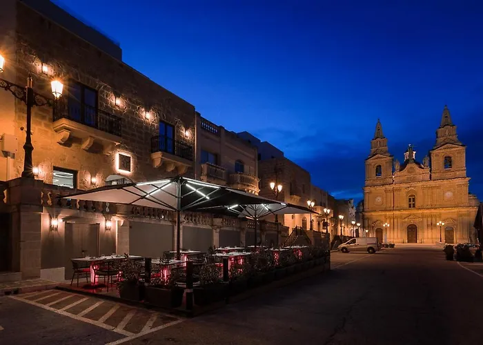 Lure & - Adults Only