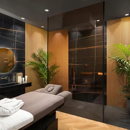 Lure & - Adults Only Hotel