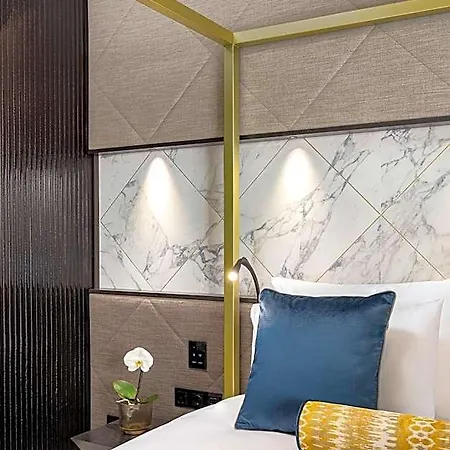 Lure & - Adults Only Hotel