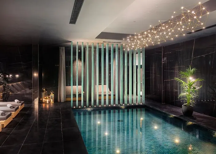 Lure & - Adults Only