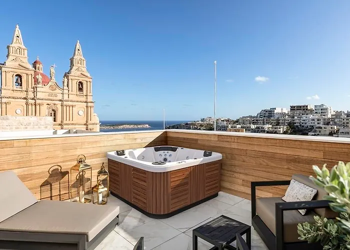 Lure & - Adults Only 4*