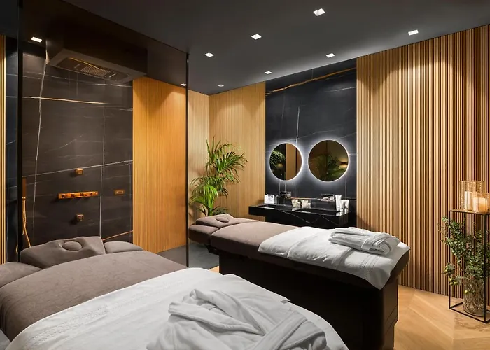 Lure & - Adults Only Hotell 4*